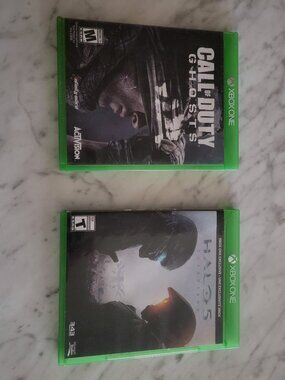 XBOX ONE HALO 5 GUARDIANS & CALL OF DUTY GHOSTS. PRE-OWNED.